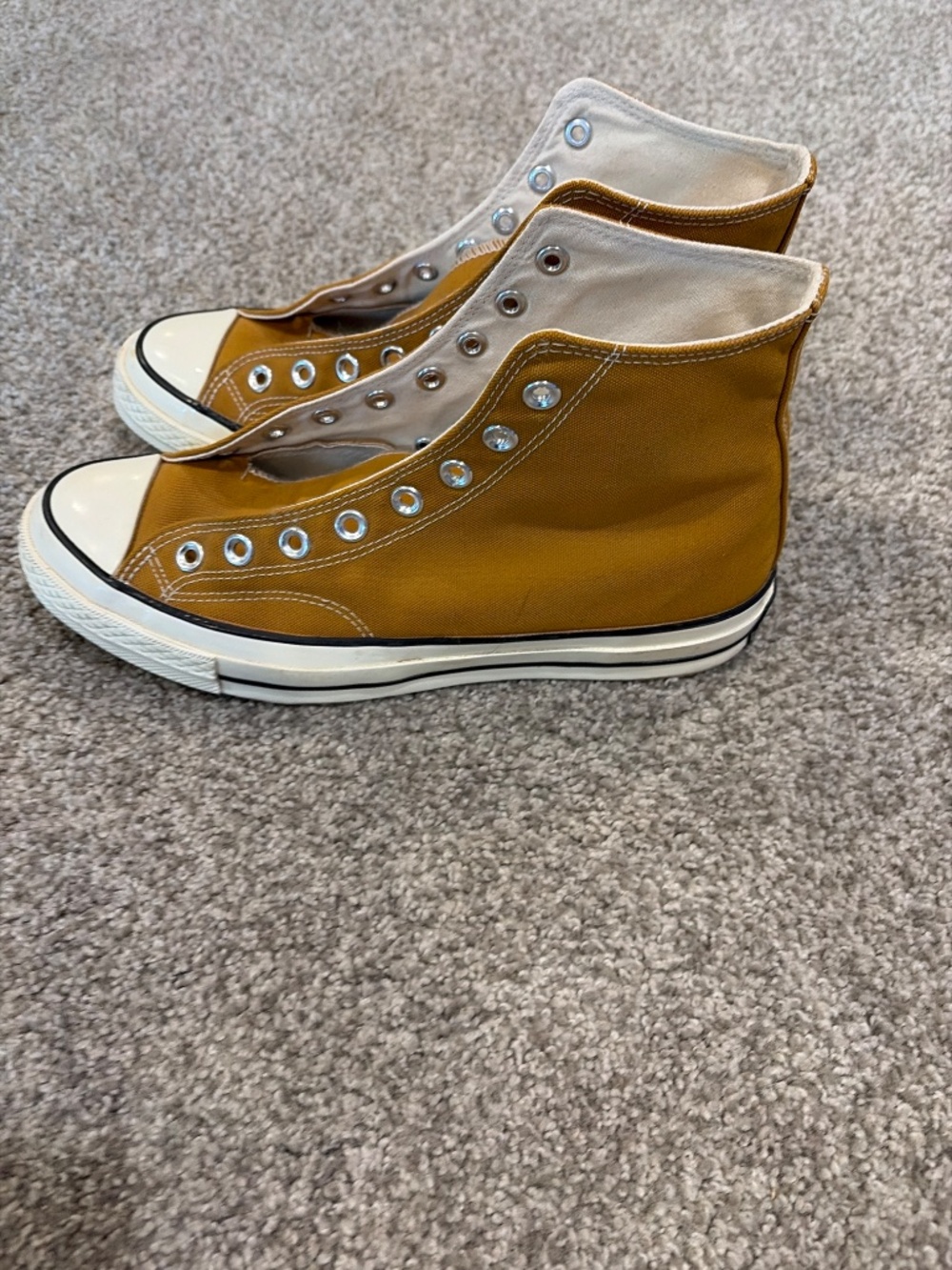 Sneakers - Picture 2 of 3